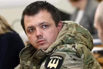 Семенченко обіцяє боротися за "рідний" Кривий Ріг далі