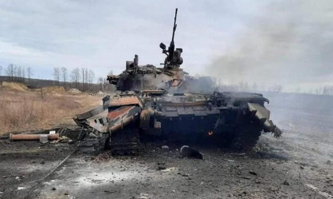 Разрушенный танк. Иллюстративное фото