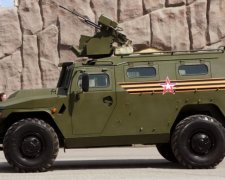 Український бізнес-гігант торгує військовою технікою з РФ: фото