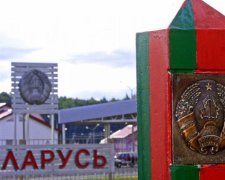 По-братськи: білоруські прикордонники кілька годин мучили українських дітей