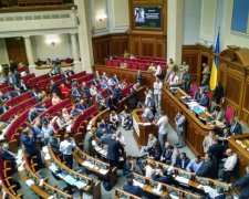Дороге задоволення: у скільки українцям обійдуться закордонні поїздки нардепів