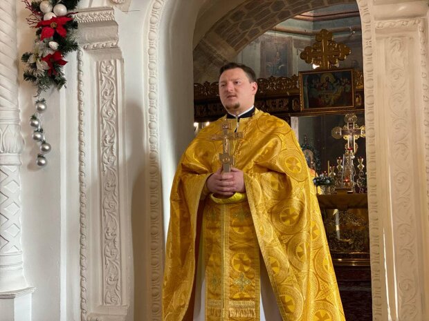 Священник ПЦУ Михаил Омельян - фото Свято-Михайловского Златоверхого собора