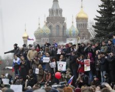 Невже дійшло? Росіяни вийшли на масовий протест проти Путіна