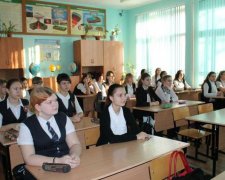 Російських школярів лякали наслідками нелюбові до Путіна
