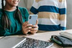 Заборона смартфонів у школах Польщі