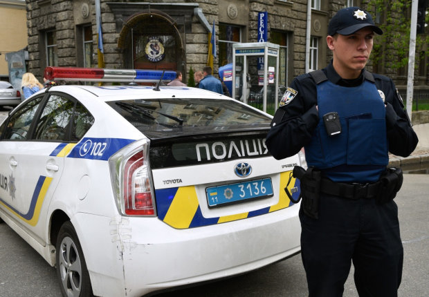 В Киеве поймали квартирных аферисток: оставили "с носом" сотни горожан