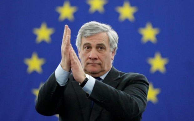 Глава Европарламента поздравил украинцев с безвизом