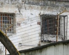 У Криму засуджений до довічного українець оголосив сухе голодування