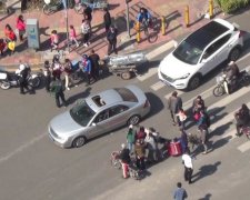 Збив та втік: водій навіть не здогадувався, кого кинула йому під колеса невблаганна карма