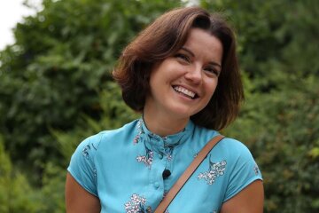 Марічку Падалко зустріли з квітами в аеропорту, і це не чоловік