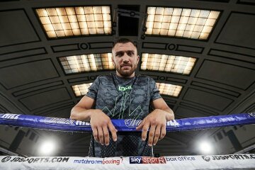 Василь Ломаченко, BoxingScene