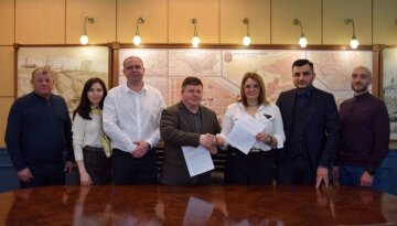 Поділ єднає сили: як новий альянс влади та волонтерів змінить життя району та допоможе фронту