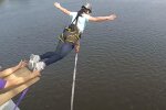 Банджі-джампінг: скрін з відео