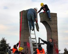 Польша заставила историков биться головой о стену
