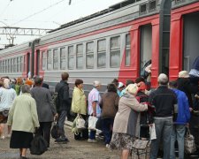 Просто на ходу: у Росії потяг "загубив" переповнений пасажирами вагон, деталі НП