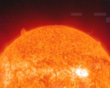 Солнечная вспышка класса X1.11: магнитная буря накрывает Землю