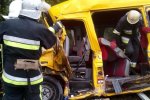 Іномарка протаранила київську маршрутку: багато постраждалих