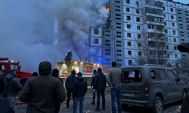 Последствия ракетной атаки, фото: МВД Украины