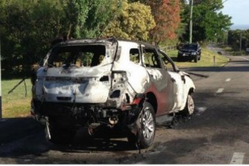 Люксовий позашляховик Ford згорів під час першого тест-драйву (фото) 