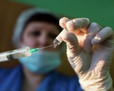 Небезпечна хвороба атакує українців: МОЗ озвучив страшну статистику