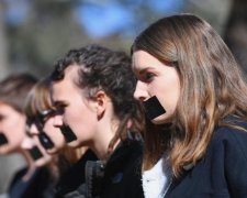 Оце скандалище! Депутати Європарламенту виявилися збоченцями