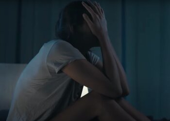 Безсоння. Фото: скрін youtube