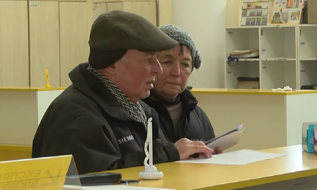 Пенсионеры. Фото: скрин youtube