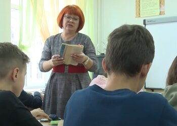 Школа, скріншот: Youtube