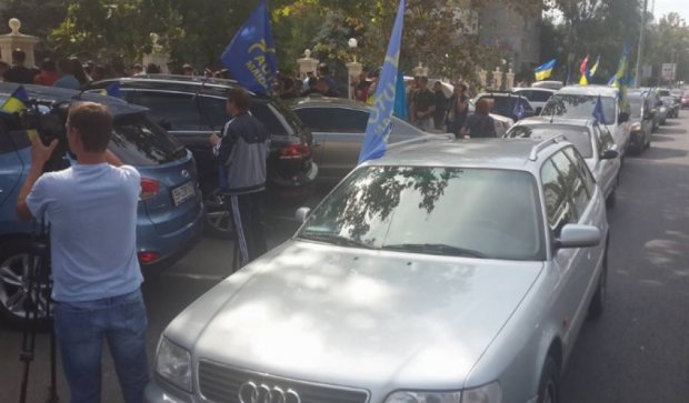 В Одессе автомайдановцы протестуют против задержания активистов