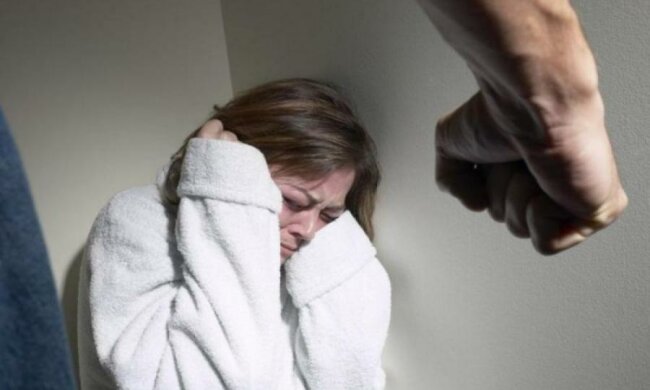 Домашнее насилие: адвокаты выступили в защиту украинок