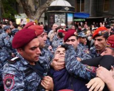 Збулися найгірші очікування Вірменії: нова хвиля арештів