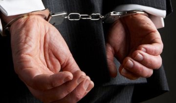Прокурора з Дніпропетровщини спіймали на хабарі у 50 тис. грн