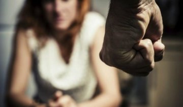 Харківський "екзорцист" отримав термін за побиття дівчини