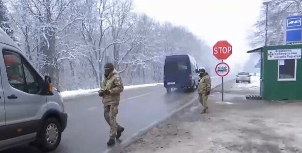 24 часа в очереди: Польша ужесточила ограничения на въезд, украинцы показали ситуацию на границе