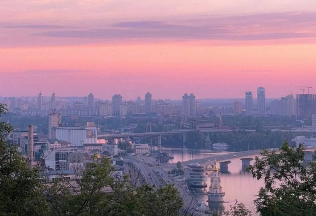 Чому лінощі під забороною 10 серпня і навіщо сьогодні треба трусити подушки: прикмети та заборони на Лаврентія