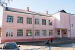 Одеська школярка послала вчителя "на три веселі літери", вуха в'януть: за зухвалий язик заплатять батьки