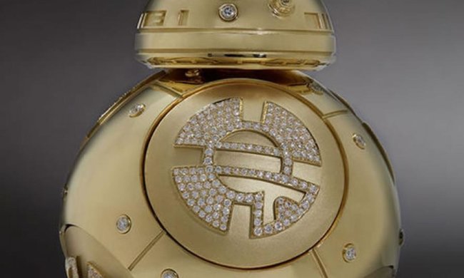 Дроида из «Звездных войн» сделали из золота и бриллиантов (видео)