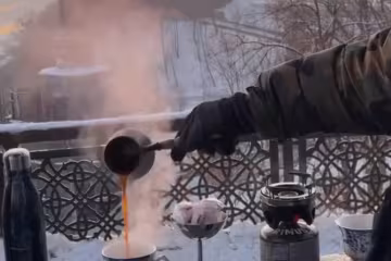 Зима, снег, кофе, фото из соцсетей
