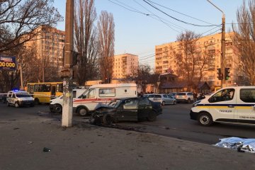 Смертельное ДТП с нацгвардейцами в Одессе: первые секунды после трагедии показали на видео