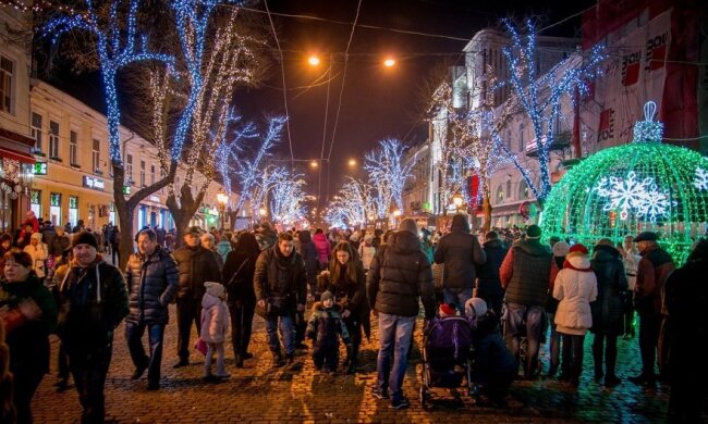 Частину українців залишать без Нового року: до головної ялинки пустять тільки з сертифікатами