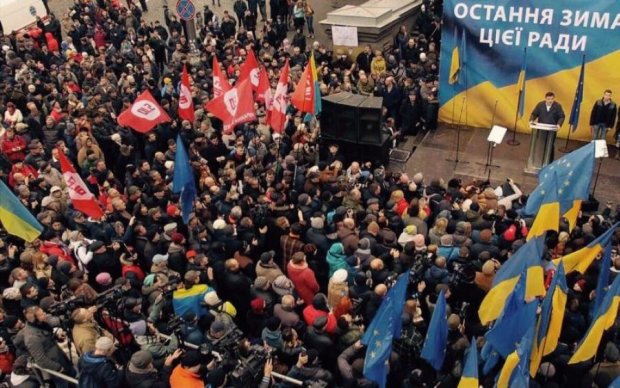 Що відбувається? Українці готуються до наступу на Верховну Раду
