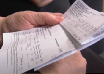 Рахунки за комуналку. Фото: скрін youtube