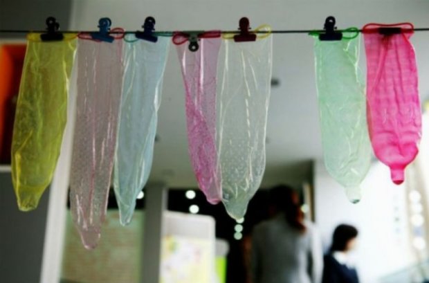 У Венесуелі почався дефіцит презервативів