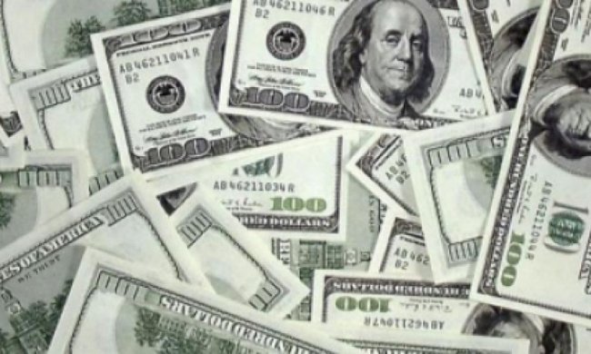 Долар подорожчав на 16 копійок
