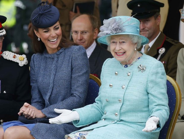Єлизавета ІІ та Кейт Міддлтон показали істинне ставлення одна до одної: справжні невістка зі свекрухою