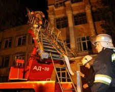 Жуткий пожар в Сумах: студенты потеряли самое дорогое