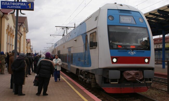 "Під копірку" Hуundai: одеситів пересадять на оновлені електропотяги