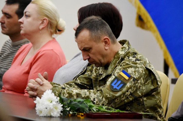 Українці схиляють голови: загиблу героїню Донбасу закарбували в історії