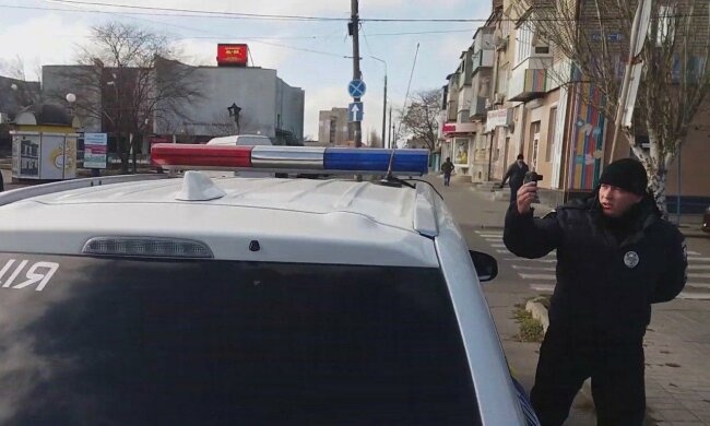 Под Запорожьем водитель умер за рулем и протаранил три машины, - кадры дорожного треша