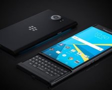 BlackBerry "зливає" дані користувачів правоохоронцям